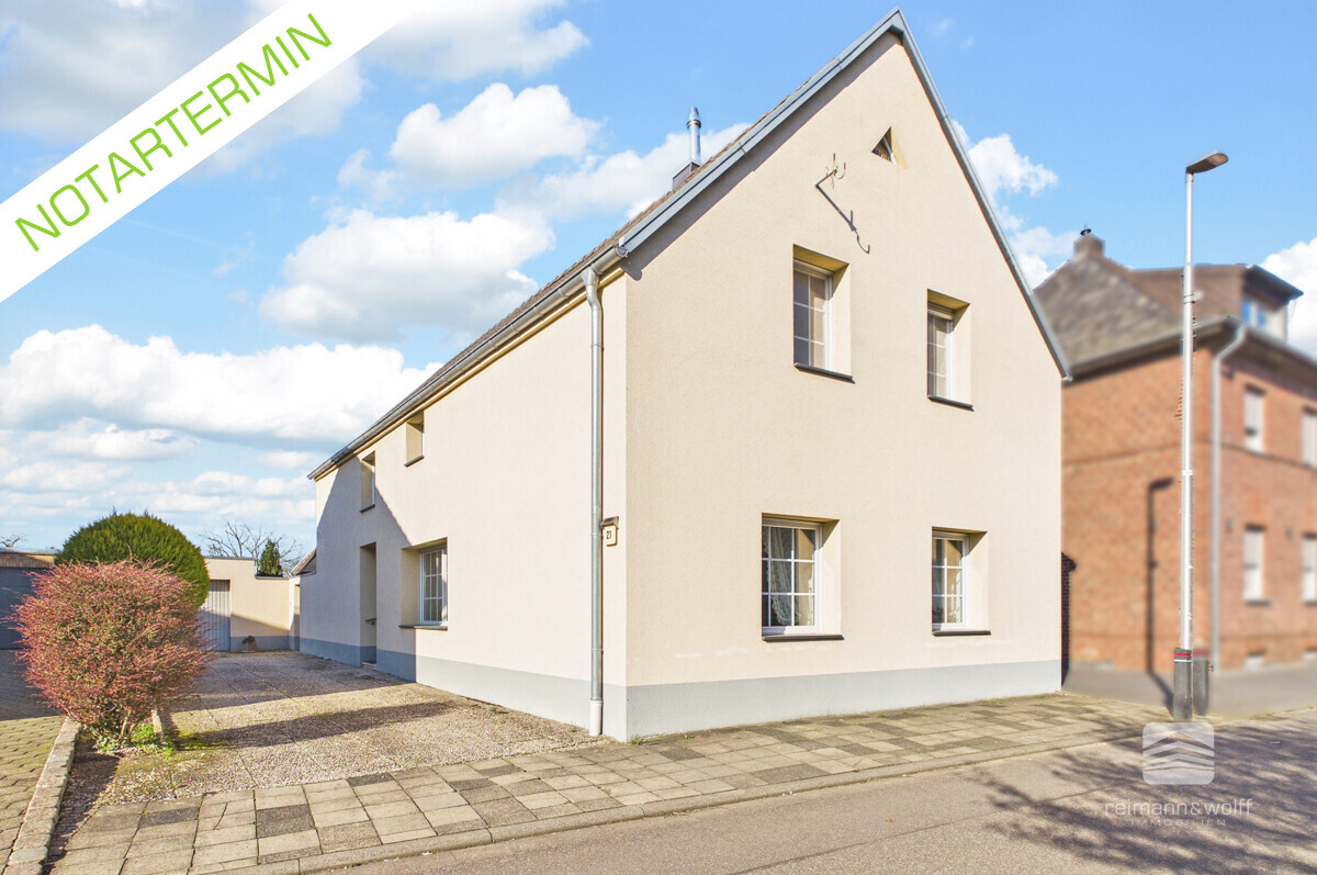 RESERVIERT Heinsberg-Karken: Viel Platz, Charme und Lebensqualität.