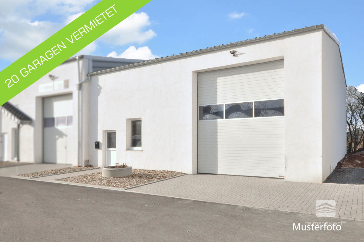 VERMIETET Geilenkirchen-Niederheid: Für Ihr Wohnmobil, Boot oder Ähnliches.