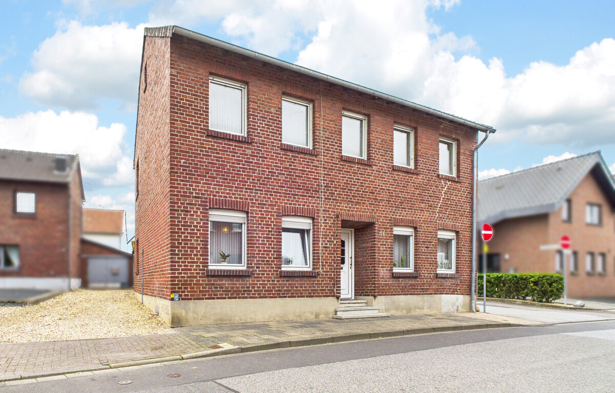 REIMANN&WOLFF<br>Wassenberg-Orsbeck<br>Backsteincharme trifft Zukunft.