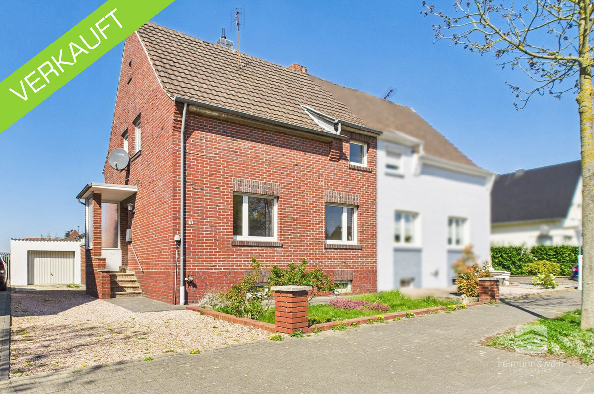 VERKAUFT<br>Heinsberg-Kirchhoven<br>Haus mit Charakter wartet auf Ihre Handschrift.